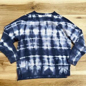 Victoria’s Secret PINK Blue and White Tie Dye Fuzzy Pullover Women’s XS